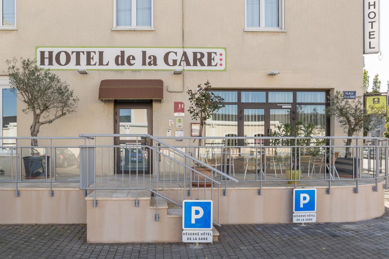 Hotel De La Gare Thouars Exteriér fotografie